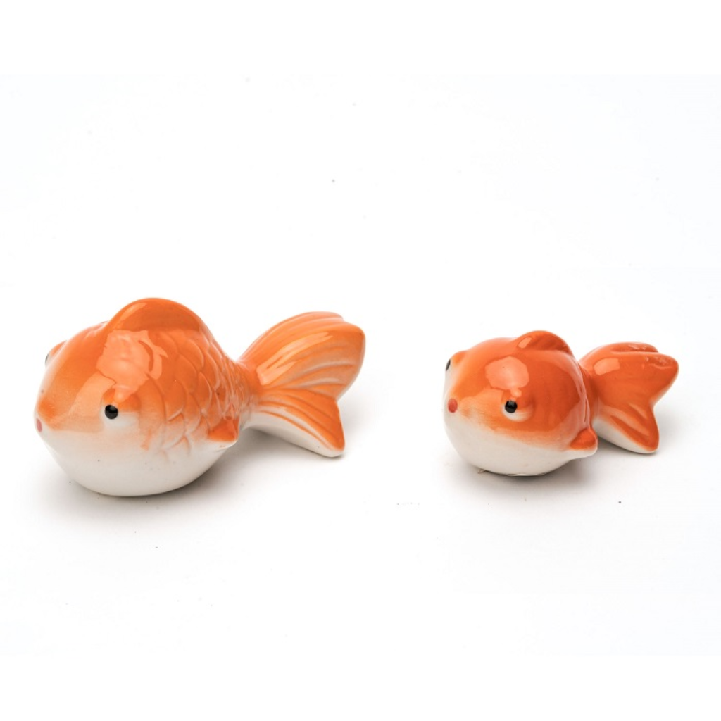 Floating Porcelain Fantail Large