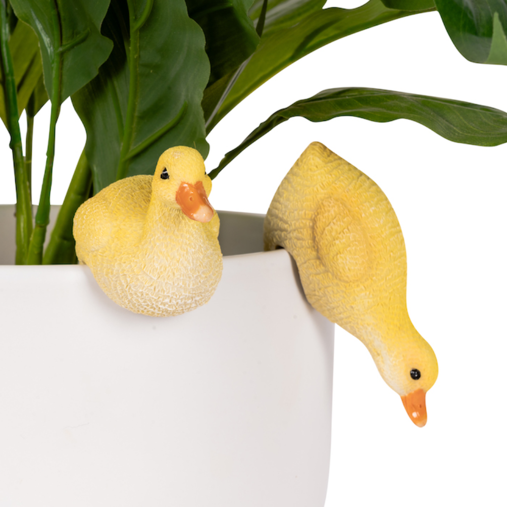 Duckling Pot Sitter